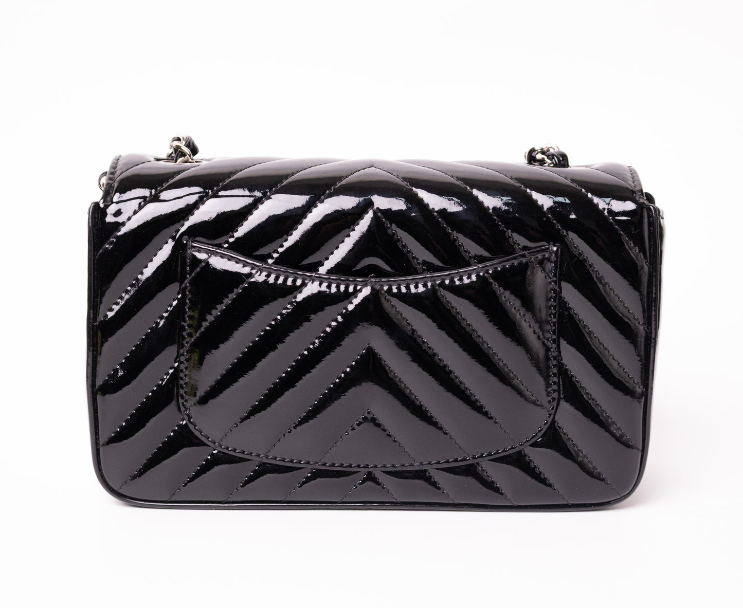 PATENT CALFSKIN CHEVRON QUILTED MINI FLAP BLACK