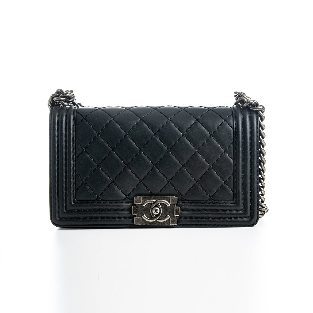 CHANEL BOY CALFSKIN MEDIUM