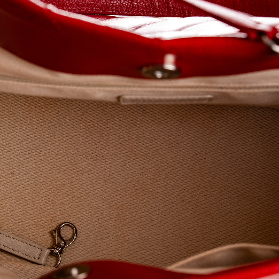 CAVIAR QUILTED TIMELESS CC SOFT TOTE RED