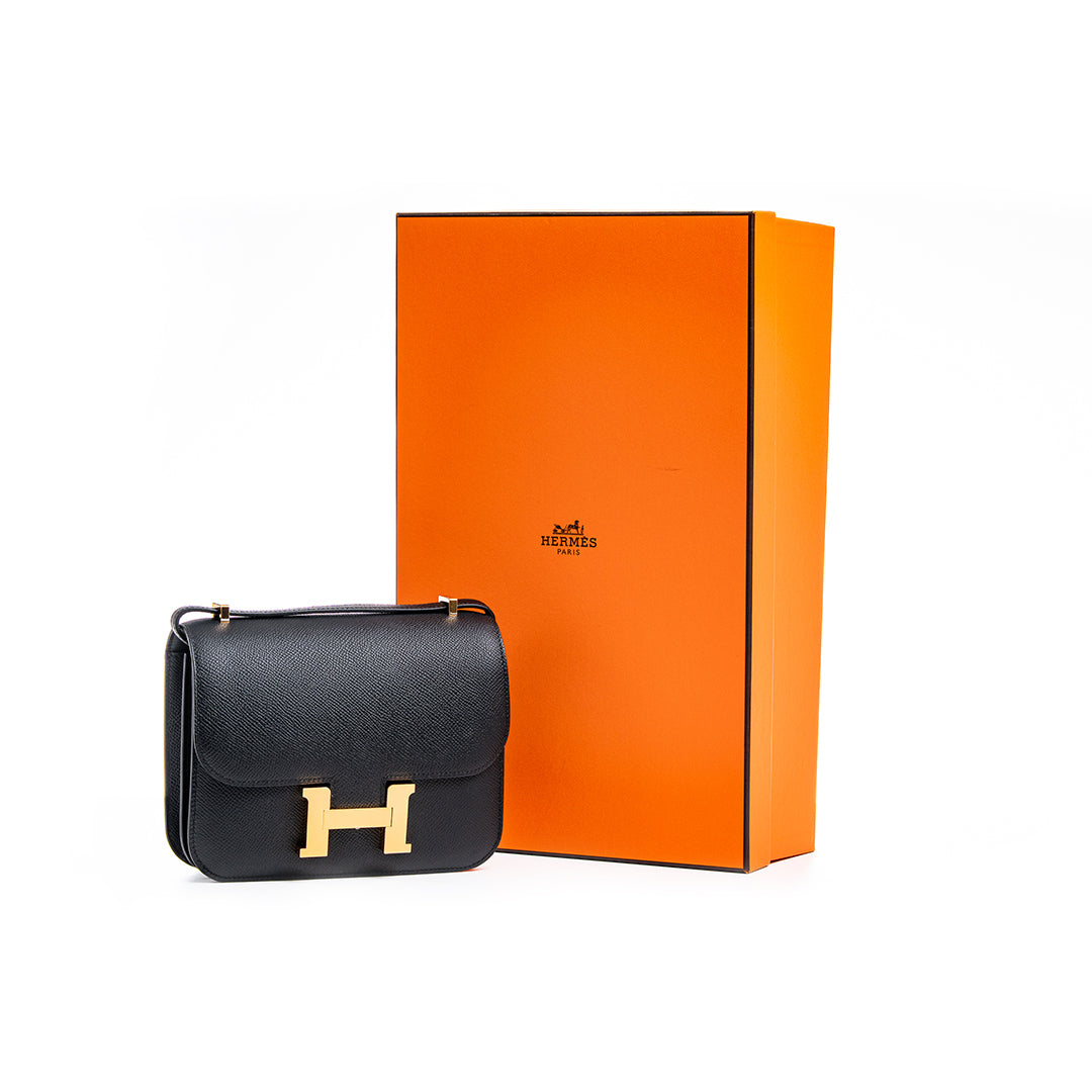 Diseñadores: HERMES