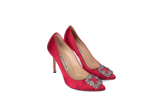 MANOLO BLAHNIK HANGISI 70 RED SATIN