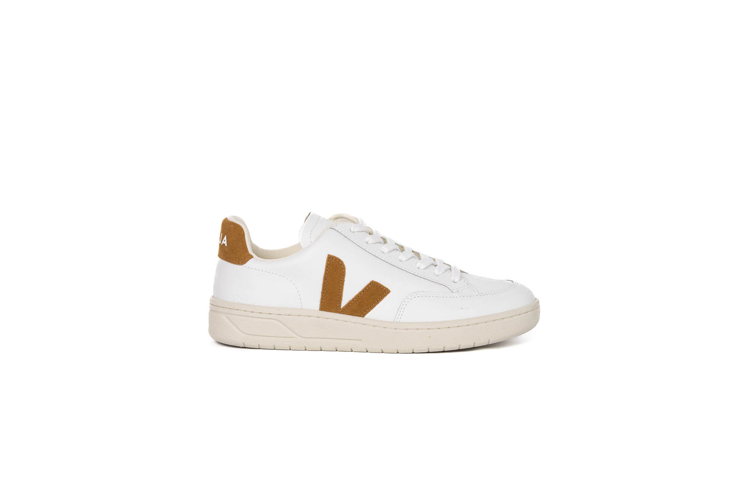 VEJA V-12 LEATHER WHITE CAMEL
