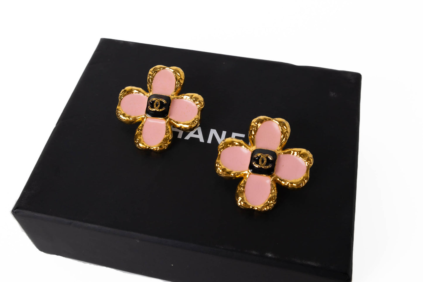 ARETES CHANEL PINK FLOWER